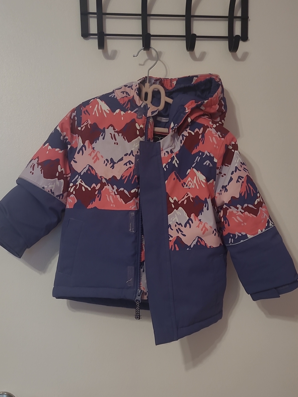 Kids Hooded Puffer Jacket - Navy & Coral Mountain Print
